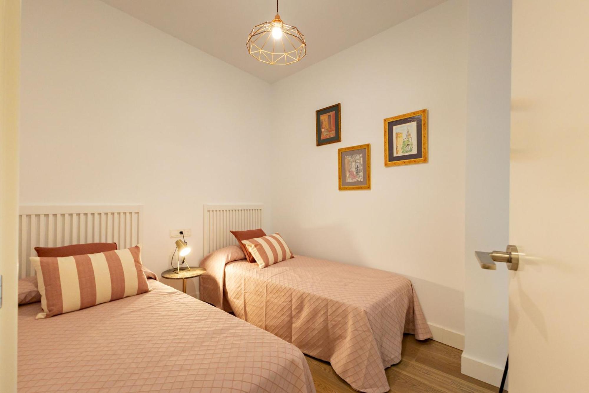Cathedral Apartment Welcome Wheelchairs 6 Pax Sevilha Exterior foto