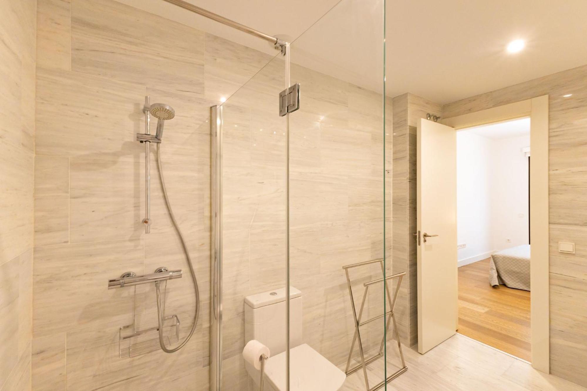 Cathedral Apartment Welcome Wheelchairs 6 Pax Sevilha Exterior foto